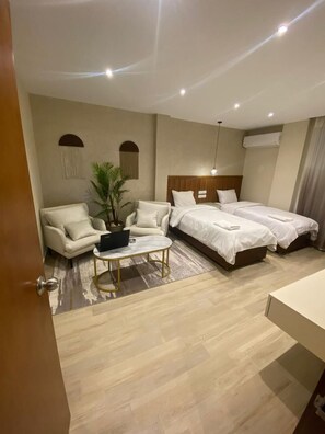 Elite-Doppel- oder -Zweibettzimmer | 1 Schlafzimmer, Minibar, Zimmersafe, Verdunkelungsvorhänge
