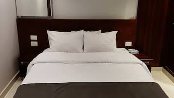 Comfort Stüdyo, 1 Büyük (Queen) Boy Yatak, Küçük Mutfak | 1 yatak odası, minibar, odada kasa, güneşlik/perde