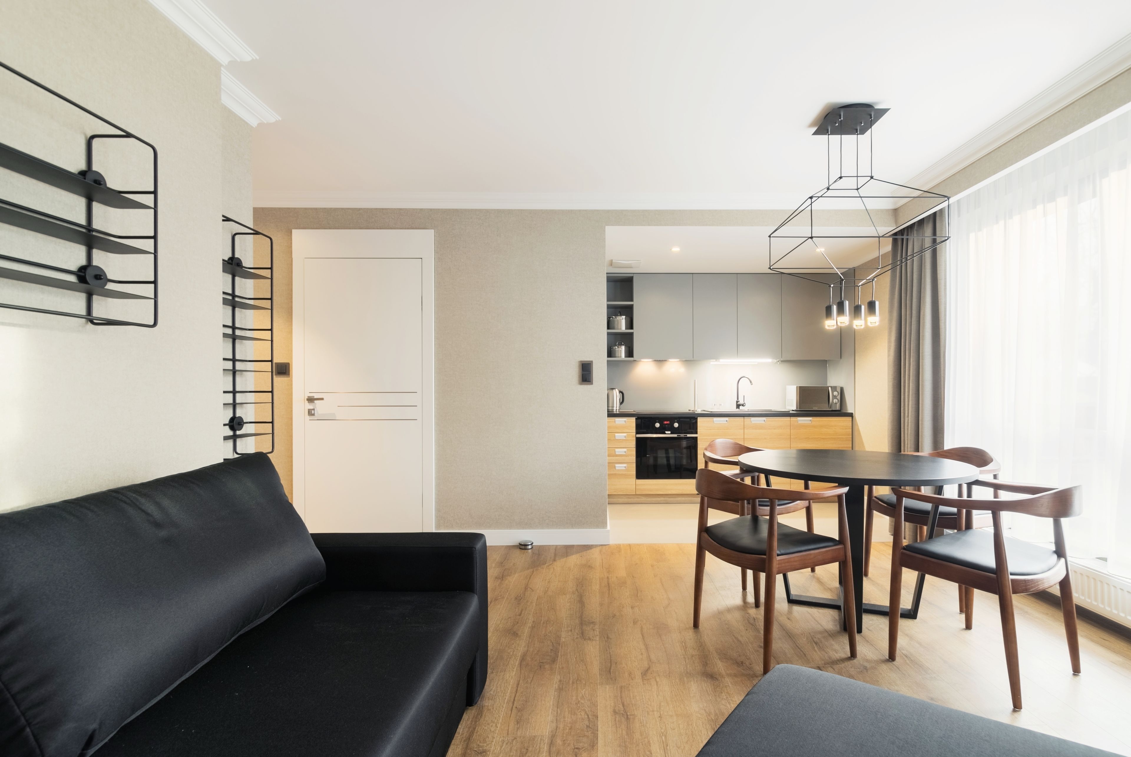 Appartement (Victoria Residence 10) | Privékitchenette | Een koelkast, een magnetron, een kookplaat, een waterkoker