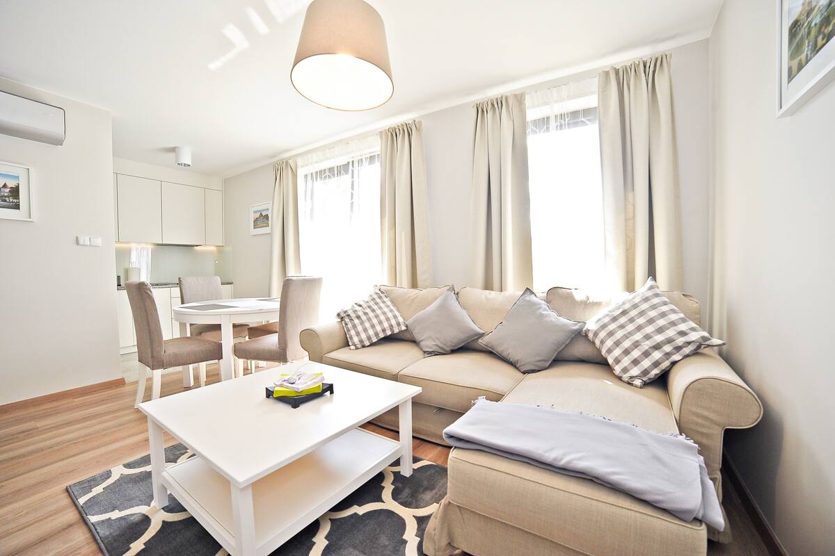 Leilighet (Victoria Residence 15) | Oppholdsrom | Flatskjerm-TV