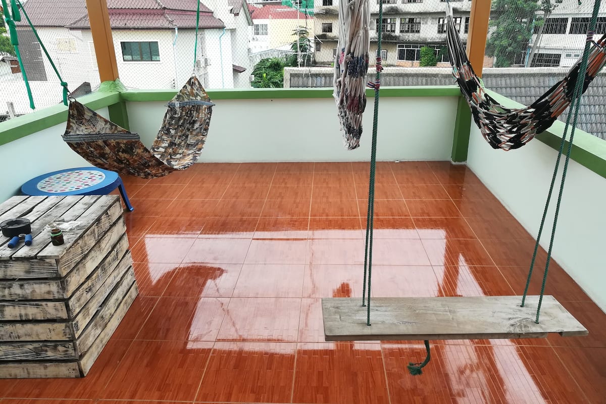Kamer, gemengd (with fan) | Terras