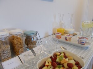 Dining - Bluebell Bank (Dumfries)