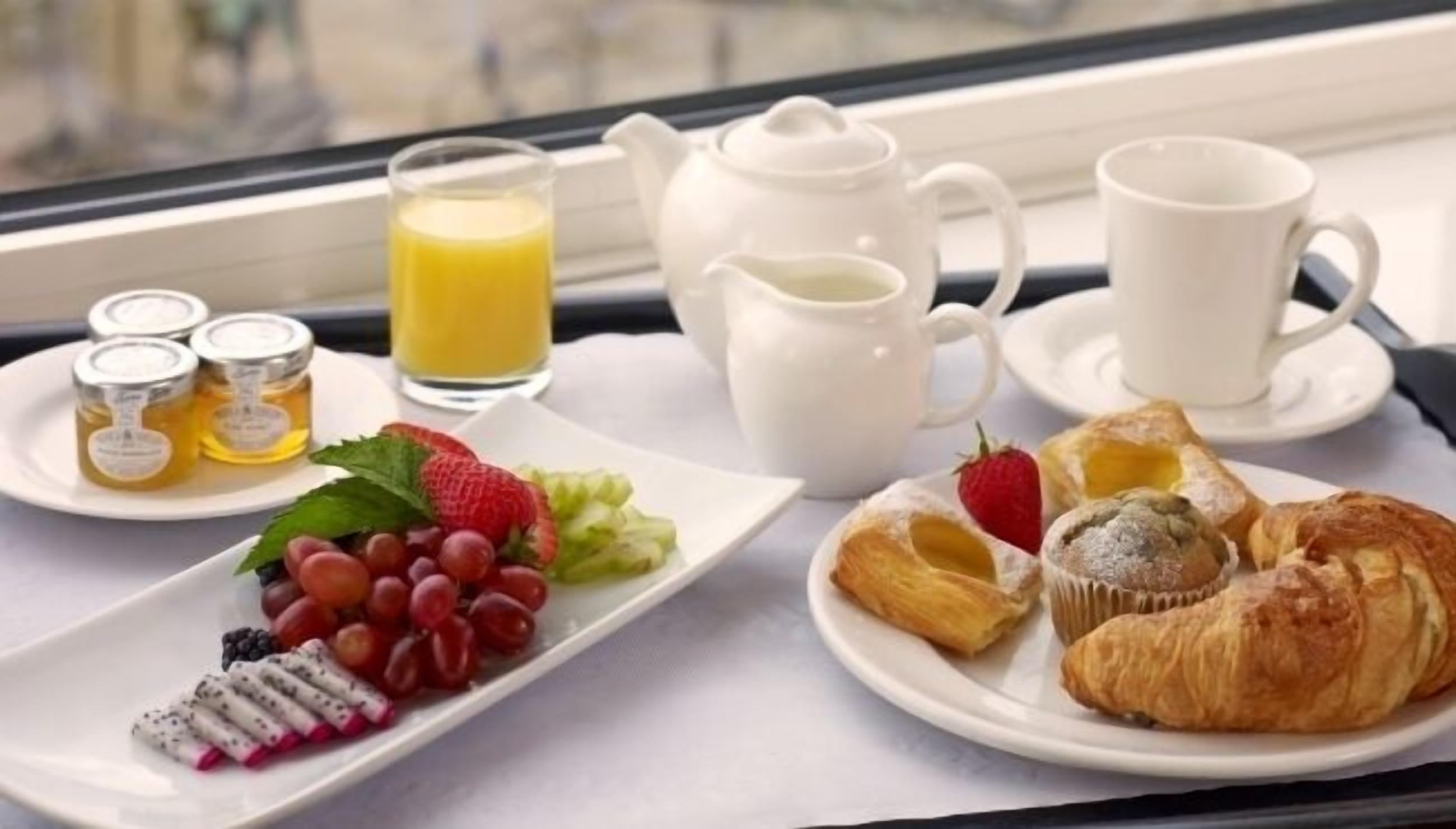 매일 주문 요리 아침 식사(1인당 GBP 15.95)