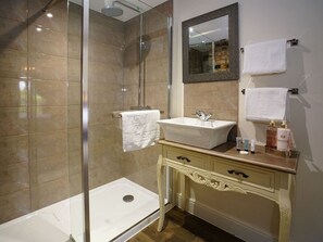 Habitación doble, baño en la habitación (Room 3) | Baño