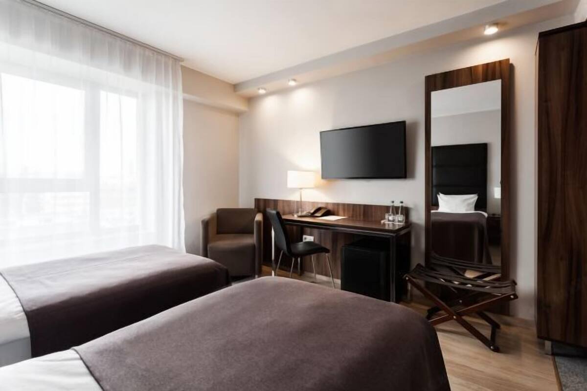 Desk, blackout curtains, iron/ironing board, free WiFi