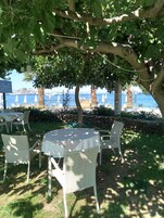 Se sirven desayunos, almuerzos y cenas