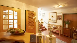 Interior entrance - Appartements Jakobshof (Flachau)