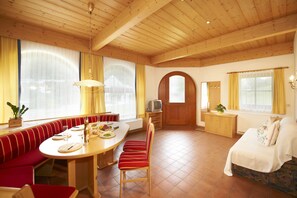 Apartment, 3 Bedrooms, Terrace | Living area | Flat-screen TV - Appartements Jakobshof (Flachau)