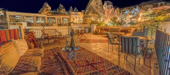 オスマンベイ ケイヴ ホテル