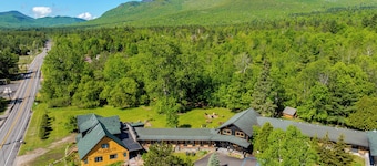 Adirondack Spruce Lodge