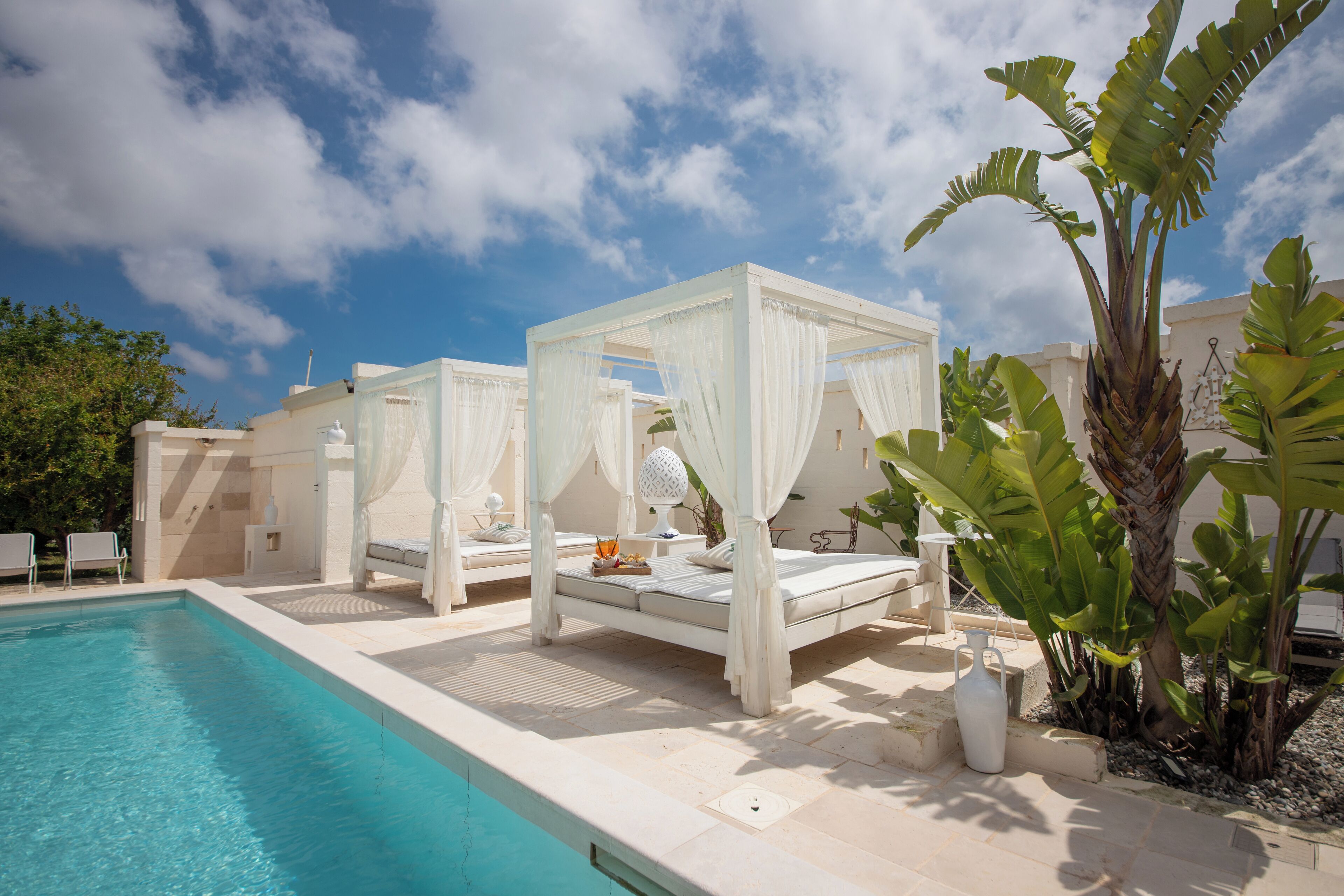 Seasonal outdoor pool