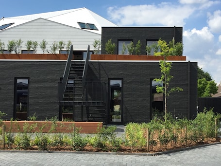 Fachada da propriedade. TRUST Hotel