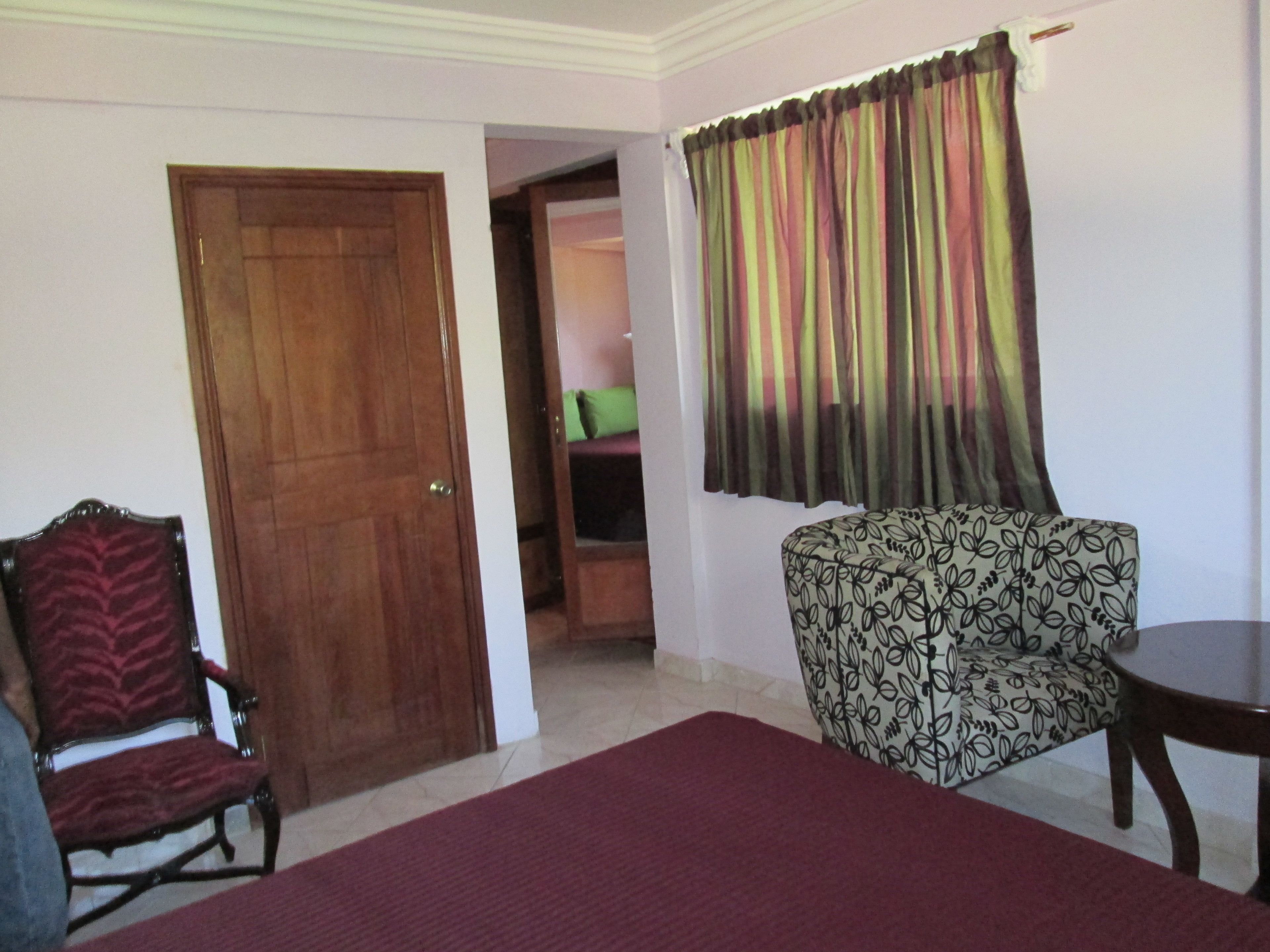 standard room, 1 double bed | premium bedding, desk, iron/ironing board, cots/infant beds