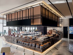 Daily buffet breakfast for a fee