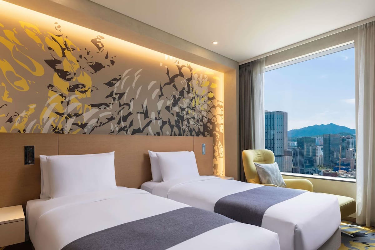 Deluxe Suite, 2 Single Beds