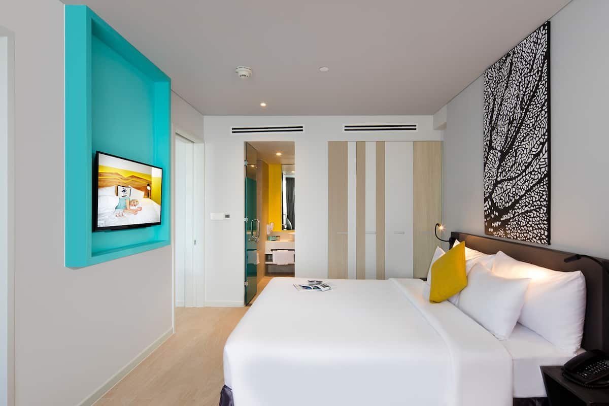 Family Suite, 1 Double Bed | 1 bedroom, premium bedding, minibar, in-room safe