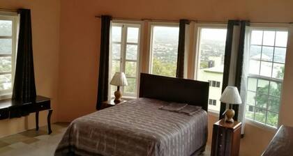 Chancery Hall 3 Bedroom Apartment