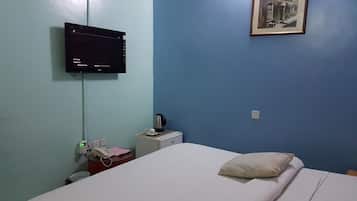 Deluxe kamer | Lakens van Egyptisch katoen, luxe beddengoed, een bureau, gratis wifi