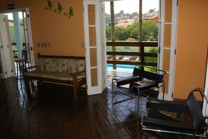 Lobby sitting area - Pousada das Araras (Brotas)