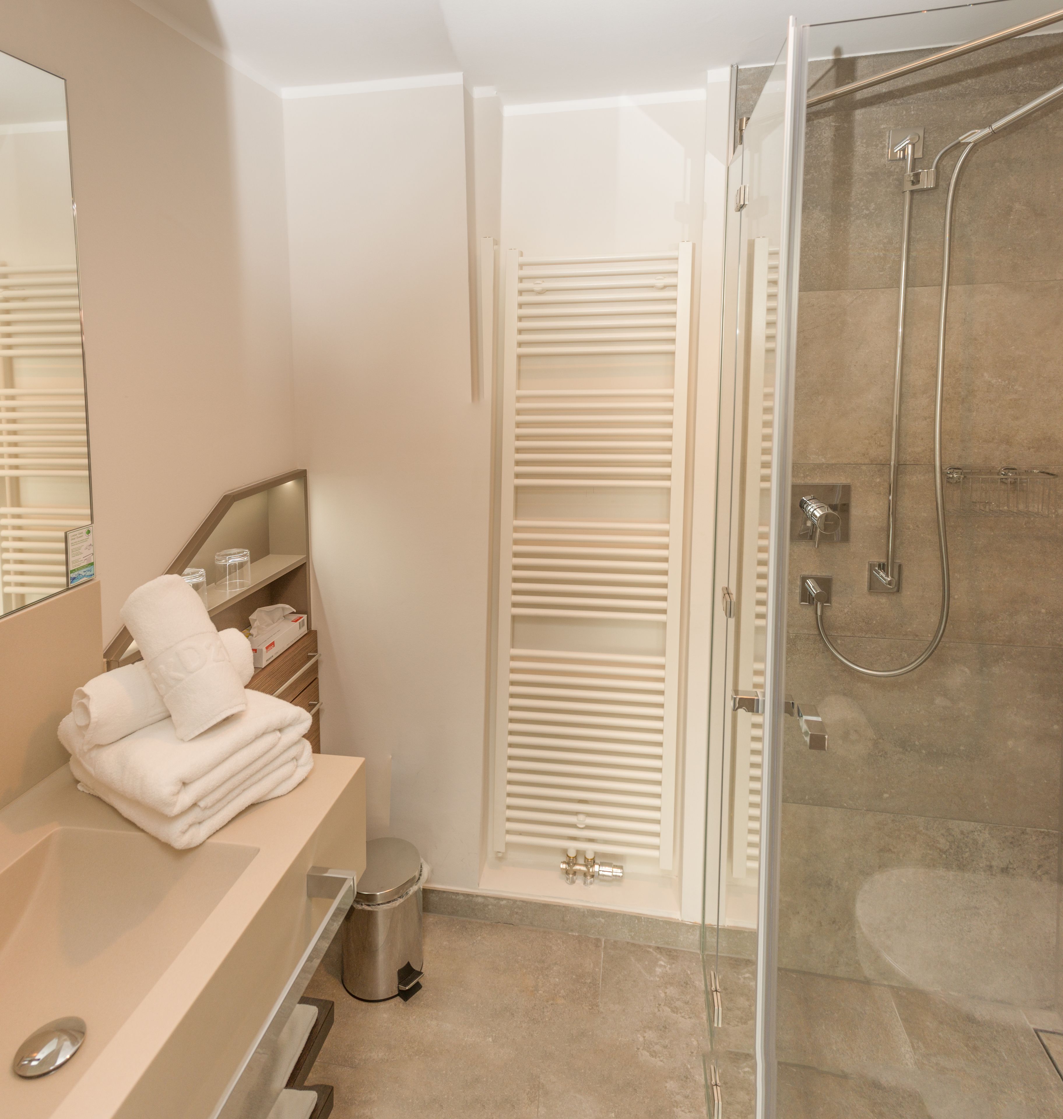 apartment, 1 bedroom (morgensonne 4) | bathroom | shower, free toiletries, hair dryer, bathrobes