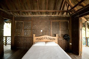 Casa, sobre a água | Ferros/tábuas de passar roupa, Wi-Fi de cortesia