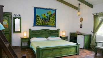 Family Room | In-room safe, desk, iron/ironing board, free WiFi