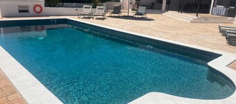 Secluded Villa With Heated Private Pool* Fully Refurbished And Modernised
