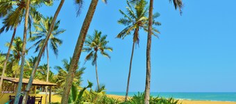 Beach Villa - perfect pool - great garden - superb staff. PURE PARADISE!