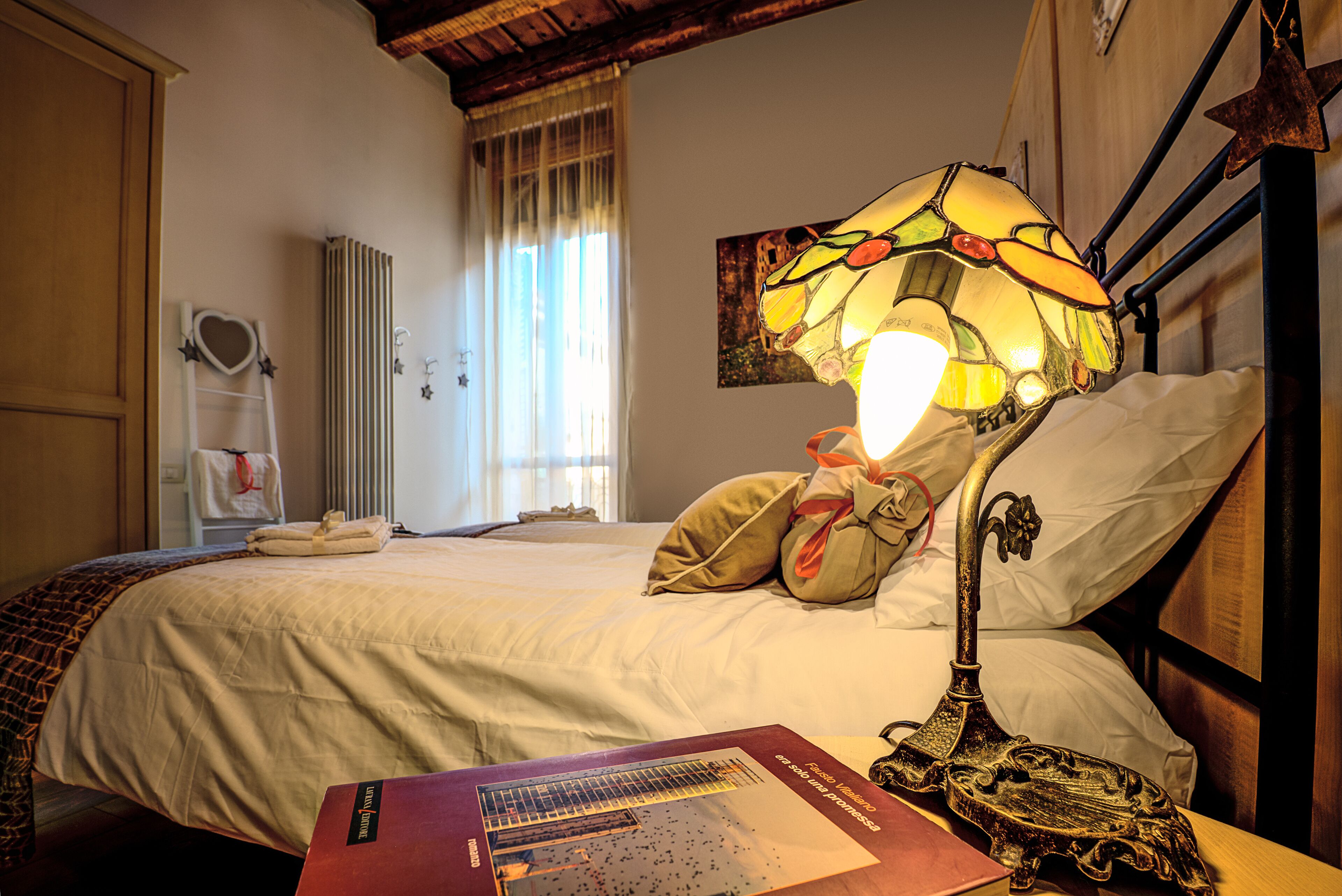 1 bedroom, in-room safe, desk, soundproofing