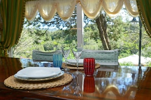 Dining - COSTA SMERALDA BEAUTIFUL VILLA WITH POOL 150 MT FROM THE SEA SURROUNDED BY GREENERY (BAIA SARDINIA/ARZACHENA)