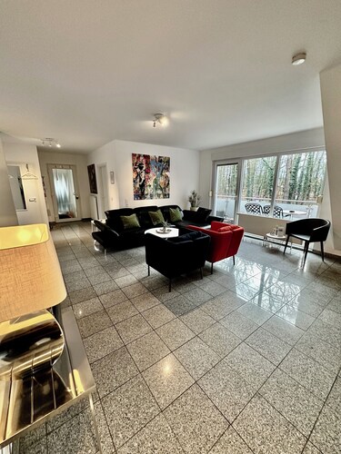 Comf. mod. Apartment -Anker-(120m2) in the middle of Steinhude, wallbox, parking lot, WLAN,