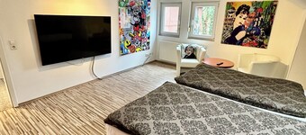 Comf. mod. Apartment -Anker-(120m2) in the middle of Steinhude, wallbox, parking lot, WLAN,