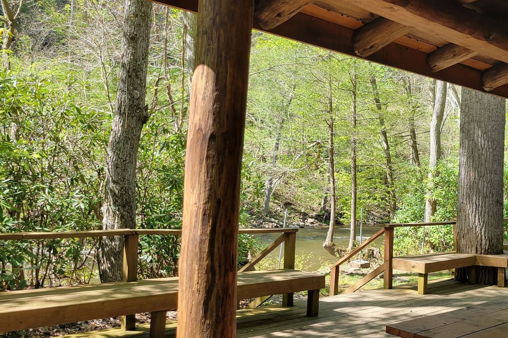 luxury hotels in West Virginia