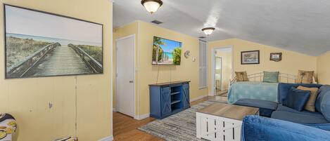 2 chambres, fer et planche Ă repasser, Wi-Fi gratuit, draps fournis