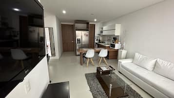 Smart TV, oficina y impresora