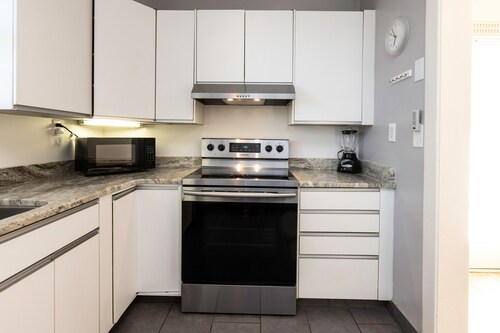 Stunning, Impeccably Restored Original 1935 Beach Home 3 minutes from the Ocean