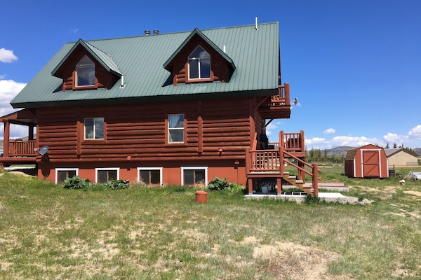 Welcome Home to Ennis Montana- three stories to enjoy!