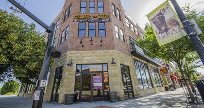 Charming Condo on Historic 25th Street