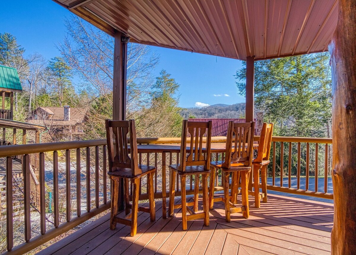 Photo 57 of ENJOY "THE VIEW" 5 ⭐️STAR ELEGANT, PET FRIENDLY, 3 KING BEDS & GORGEOUS SCENERY