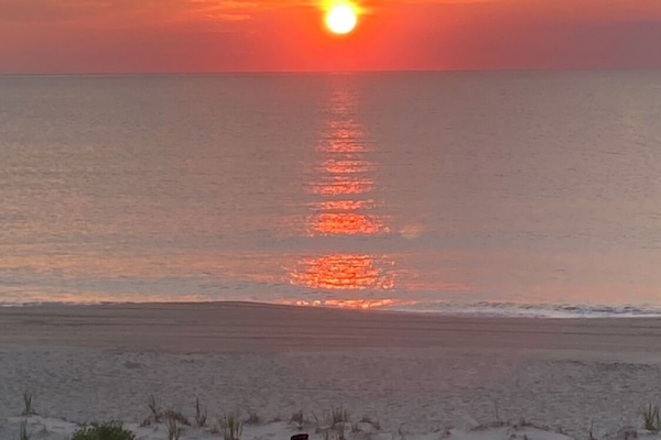 Beach nearby, sun-loungers