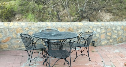 No cleaning fee!!!Property in Exclusive Neighborhood! Little Hidden Gem