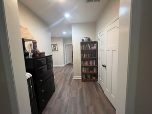 Interior - Last-minute deal, Beautiful lake front house, pool table, and fire pit, kayaks (Hiawassee)