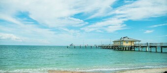 Sunny 5BR Oasis w/Yard, BBQ & Minutes to Beaches!