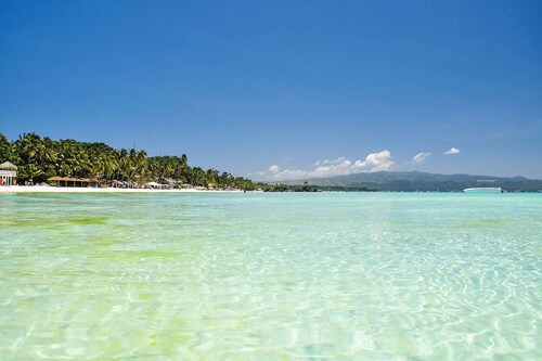 Taj Guesthouse Boracay