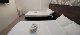 Taj Guesthouse Boracay