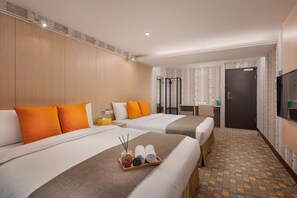 Phòng 4 Superior, 2 giường đôi, không hút thuốc, không cửa sổ | Chăn bông, bàn, bàn ủi/dụng cụ ủi quần áo