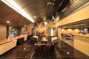 Lounge dans le hall