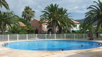 Alberca al aire libre