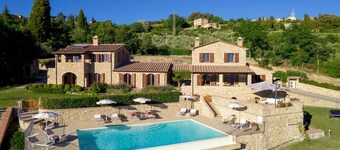 La Vecchia Fonte 15, Emma Villas