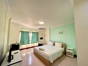 Wifi gratis y ropa de cama 